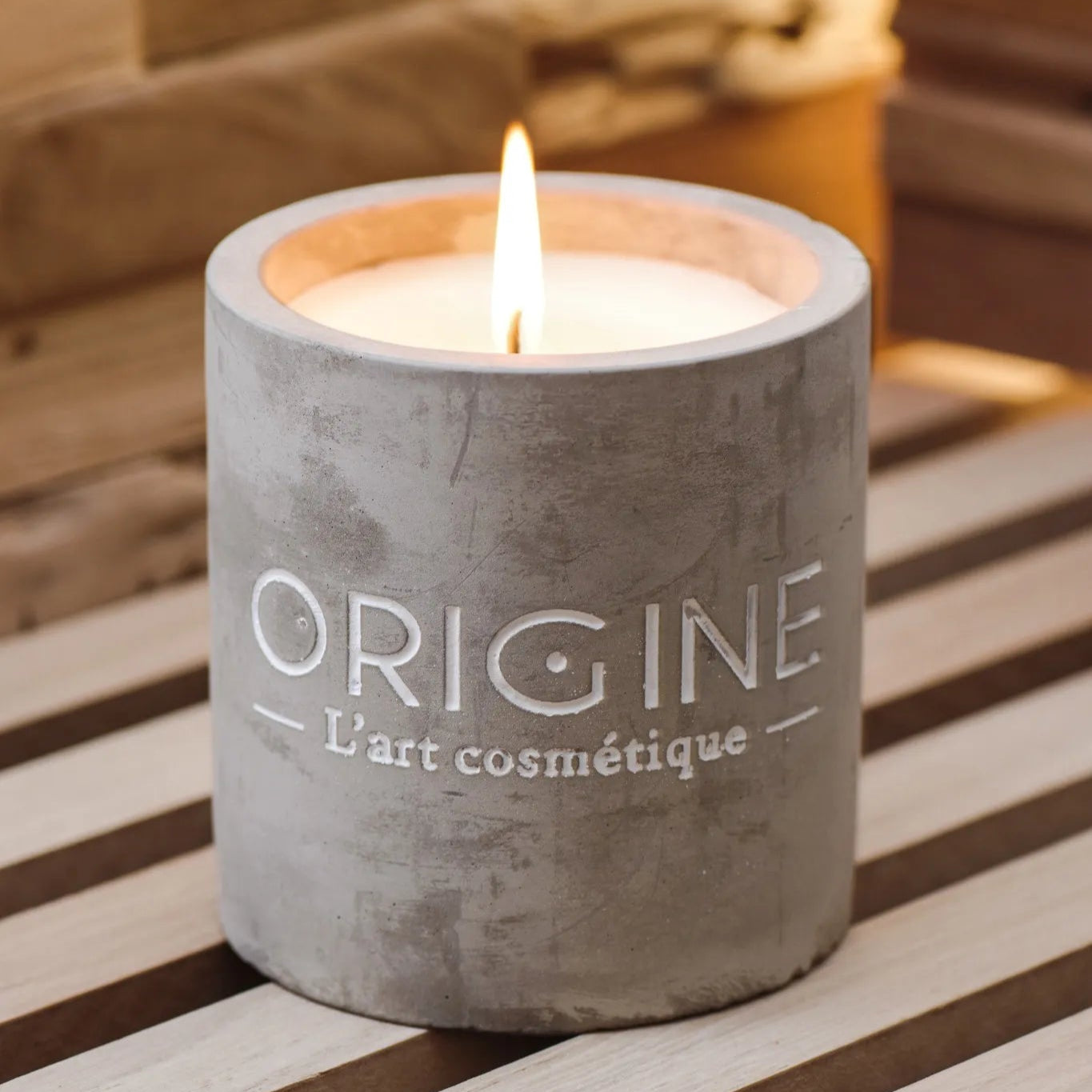 Scented candle - The Gardens of the Moon